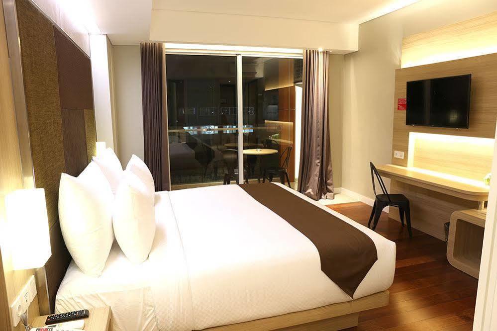 Grand Citihub Hotel @Kajoetangan Malang Exterior foto